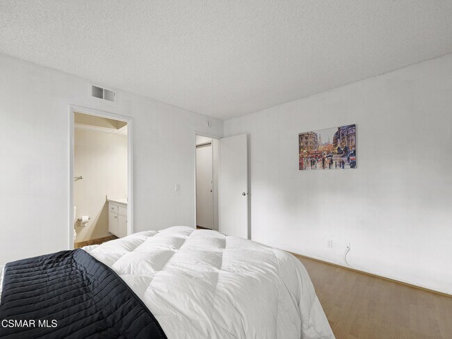 Building Photo - 1244 Heatherview Dr