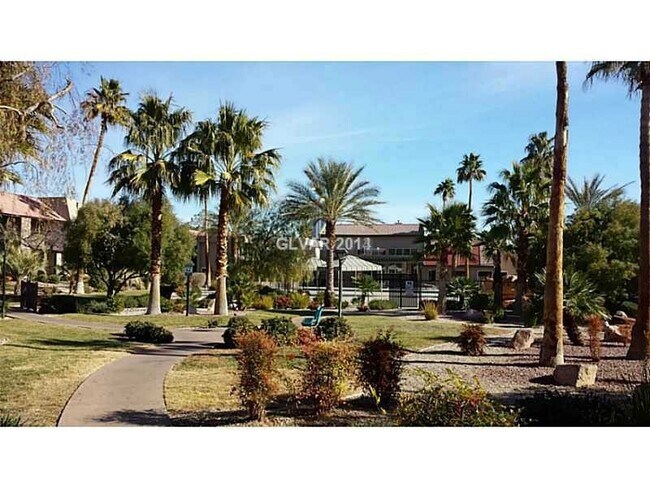 Building Photo - 5360 Indian River Dr