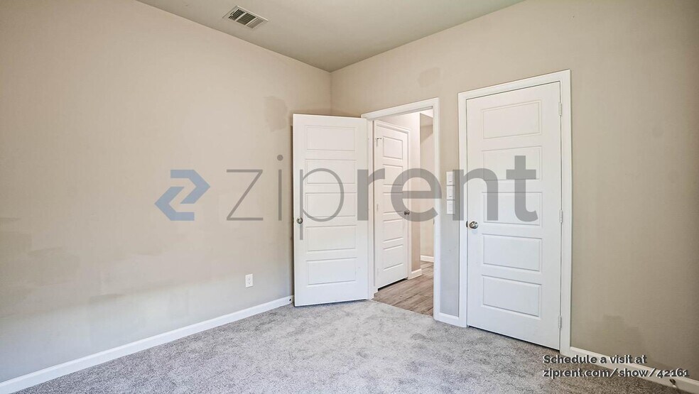 Building Photo - 2412 Bathwick Ln