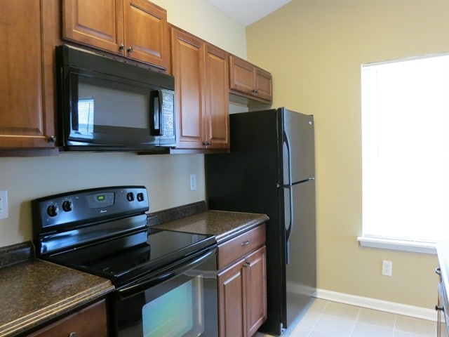 Building Photo - 7817 Marquis Ln