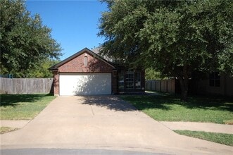 Building Photo - 1202 Pathfinder Way