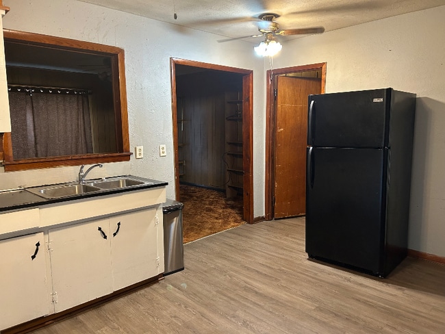 Building Photo - 5033 37th St