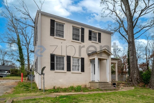 Building Photo - Unit 1