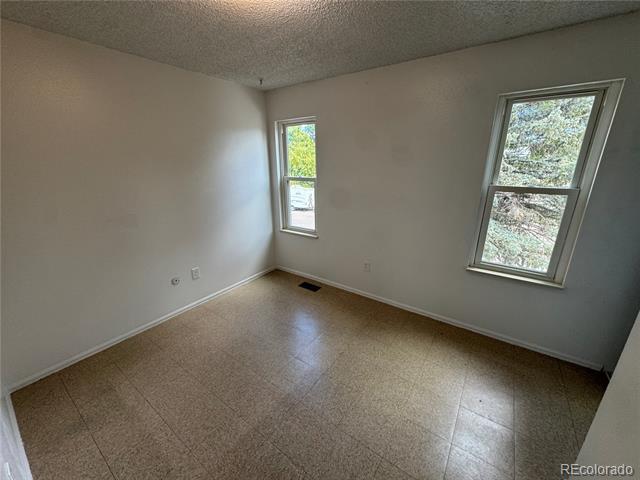 Building Photo - 4709 S Ward Way
