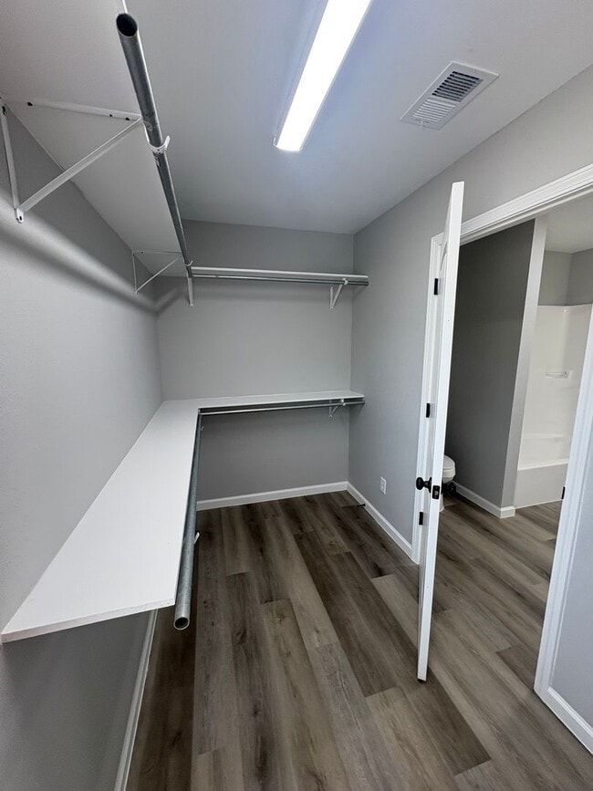 Building Photo - 3 Bed 2 Bath - New Construction Brick Homes