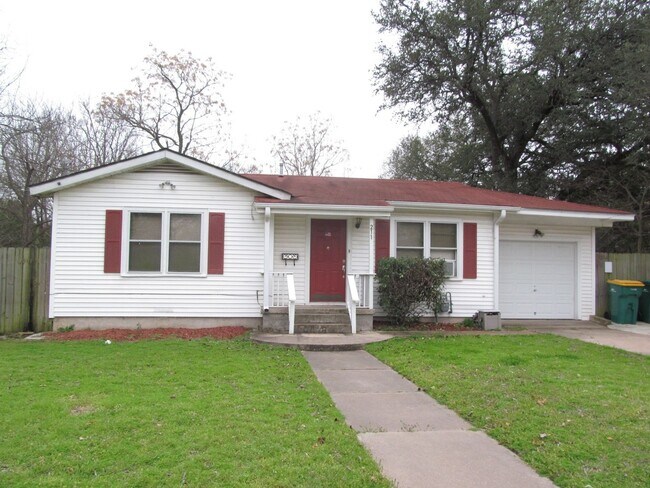 Primary Photo - 3 BEDROOM CLOSE TO UMHB