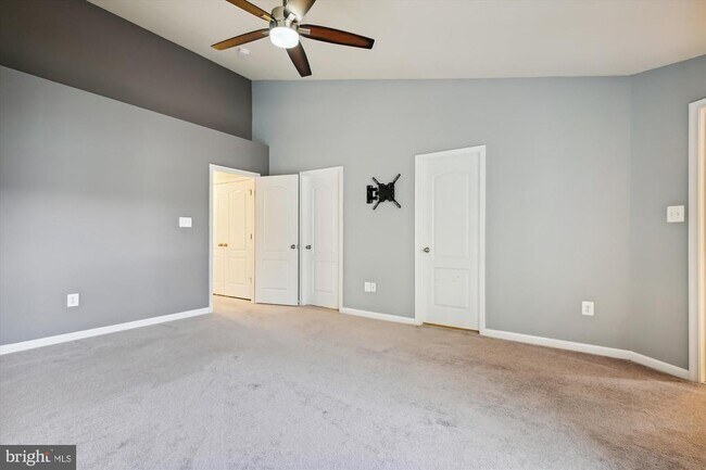 Building Photo - 642 Highland Farms Cir