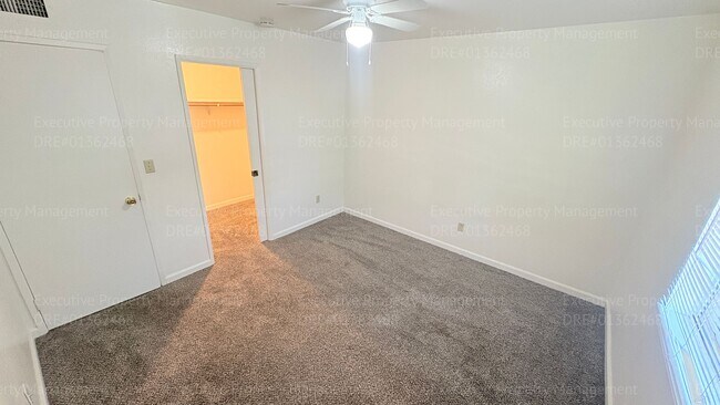 Building Photo - 2425 Westholme Blvd