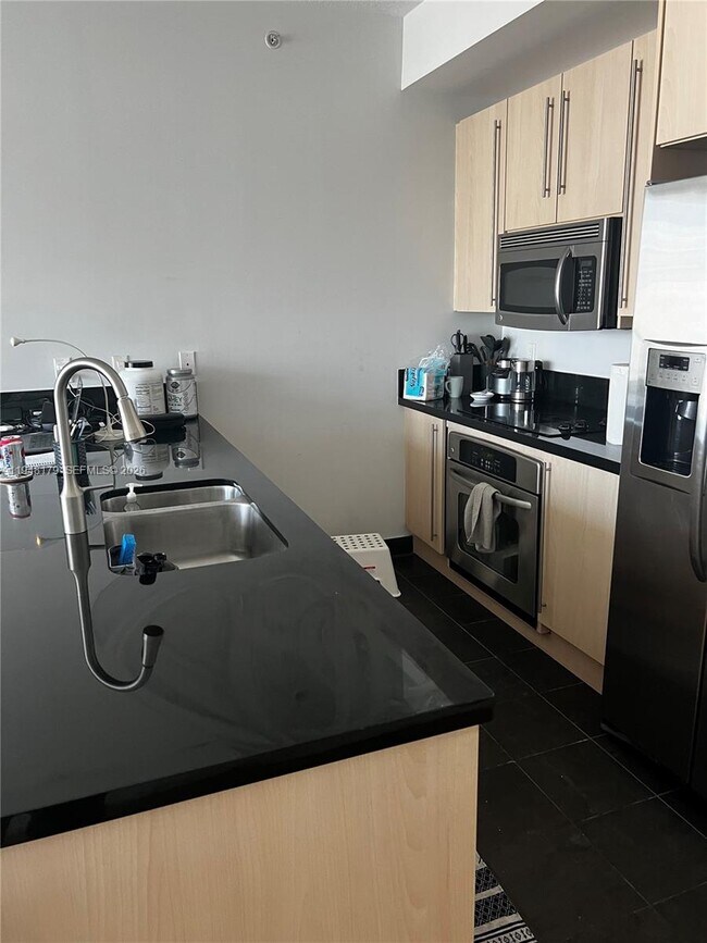 Building Photo - 79 SW 12th St