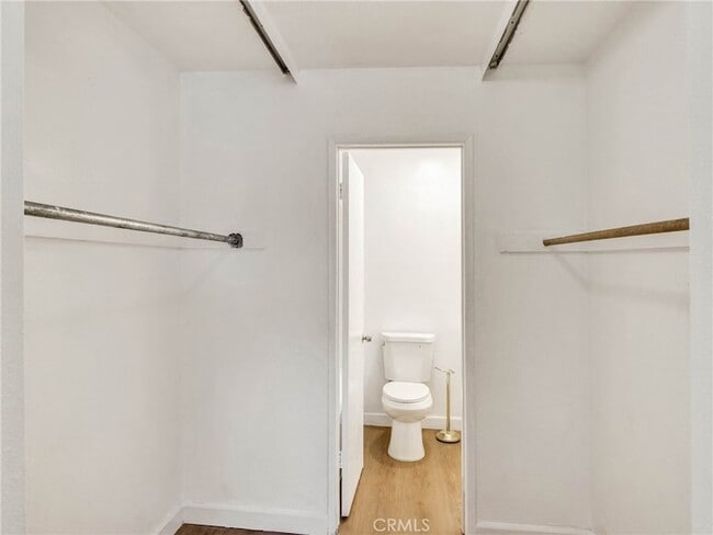 Building Photo - 4727 W 147th St