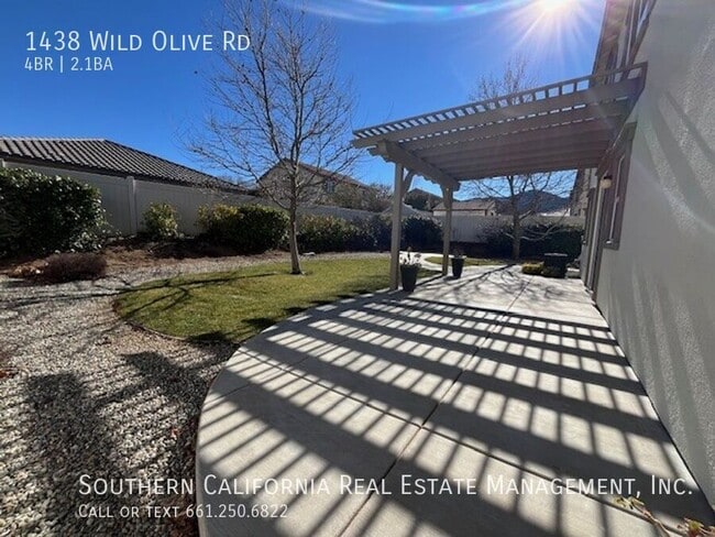 Building Photo - 1438 Wild Olive Rd