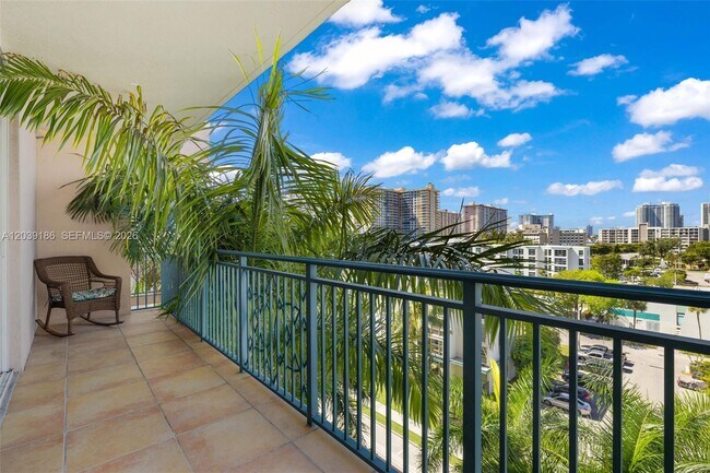 Building Photo - 17555 Atlantic Blvd