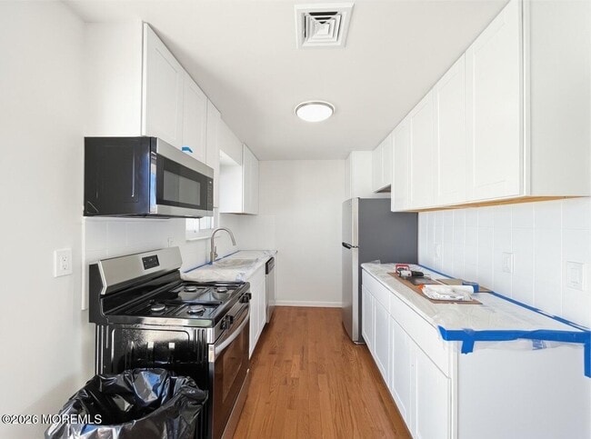 Building Photo - 1813 Capstan Dr