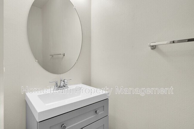 Building Photo - 1704 Cal Orchid Pl