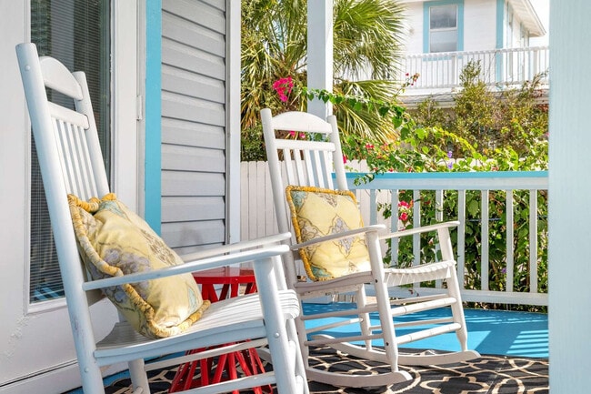 Building Photo - 4431 Luke Ave