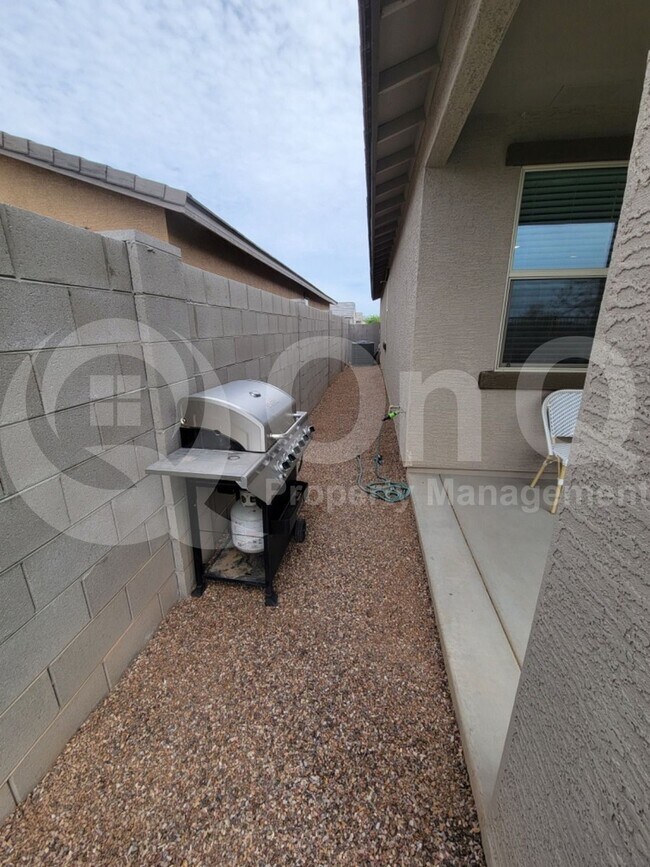Building Photo - 32296 Colorado Ln