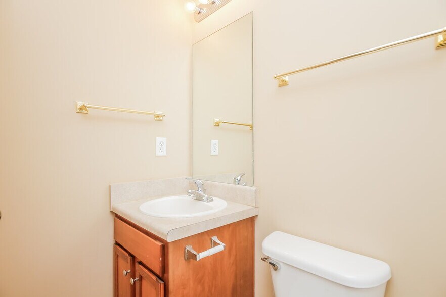 Building Photo - 214 Remington Pl Blvd