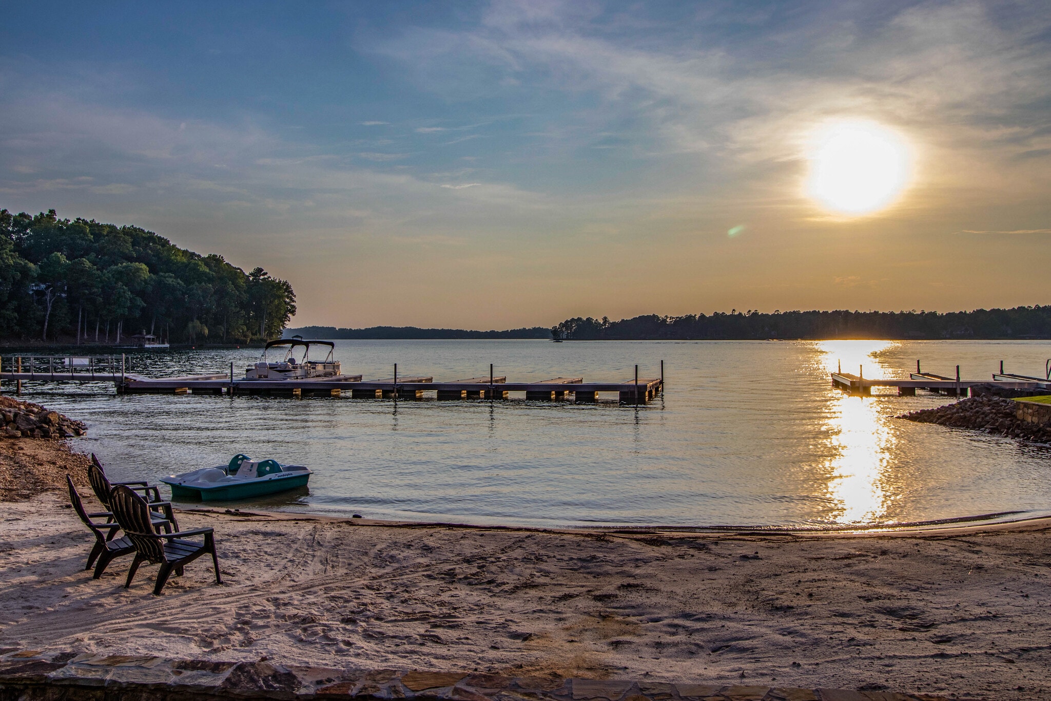 Building Photo - 203 Sunset Point Dr