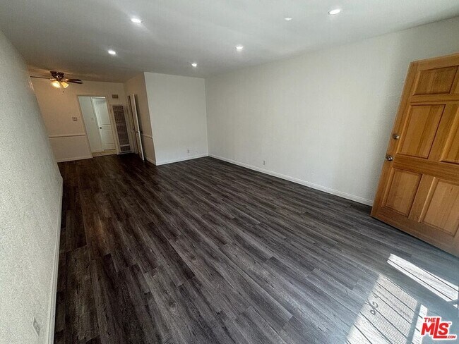 Building Photo - 4131 Palmwood Dr