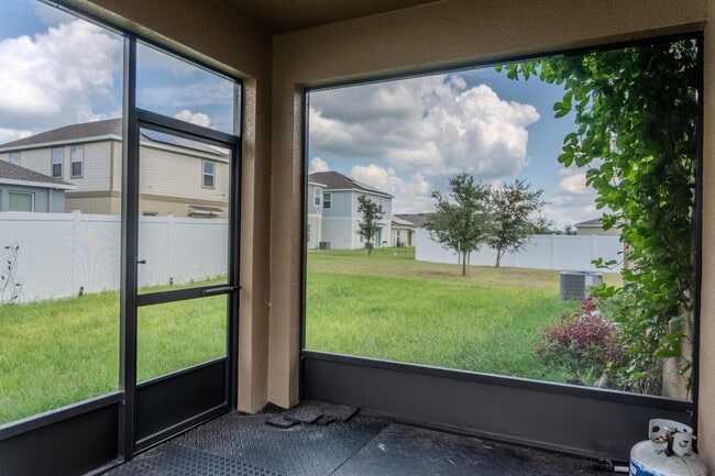 Building Photo - 561 Hatteras Rd