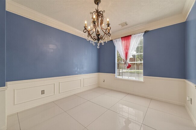 Building Photo - 4218 Meadowchase Ln