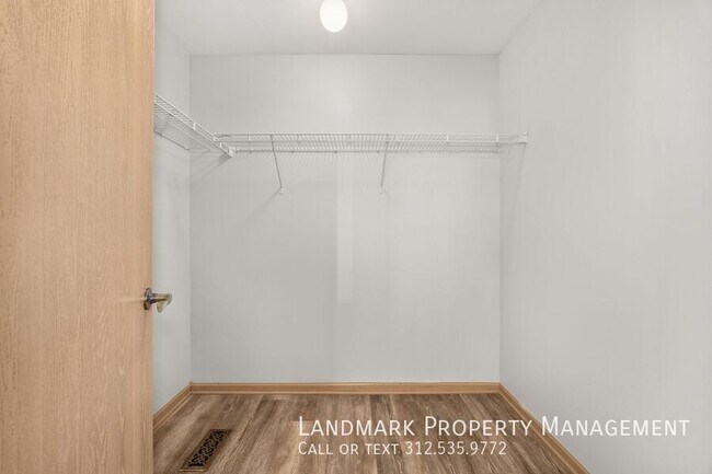 Building Photo - 437 Maggie Ln