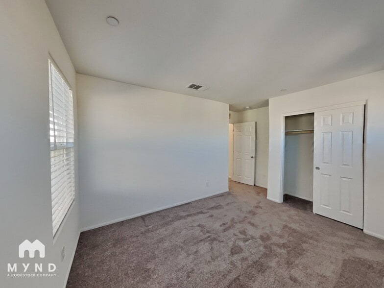 Building Photo - 8044 Mercury Skye St