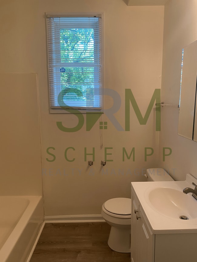 Building Photo - Updated three bedroom two bathroom home in West Louisville! *Section 8 accepted*