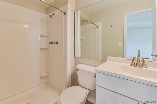 Building Photo - 3340 Richmond Dr