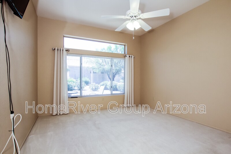 Building Photo - 13441 W Caraway Dr
