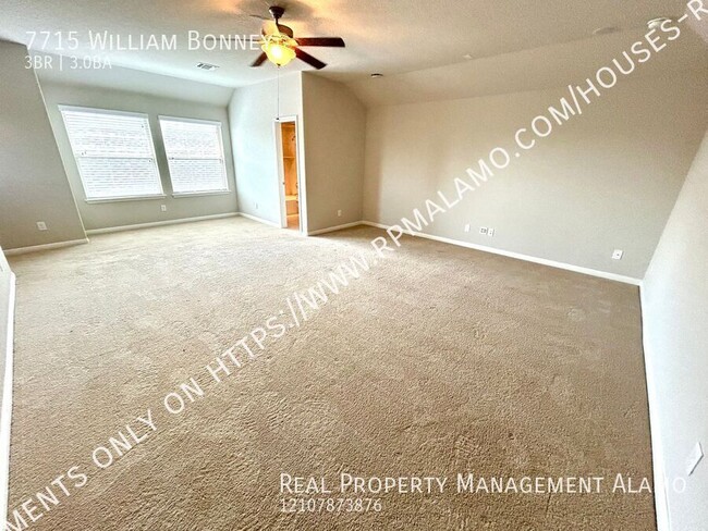 Building Photo - **MOVE-IN SPECIAL** Gorgeous 3 Bedroom Hom...