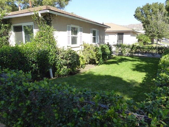 Building Photo - Charming Single-Story 2-Bedroom Home in Burbank!