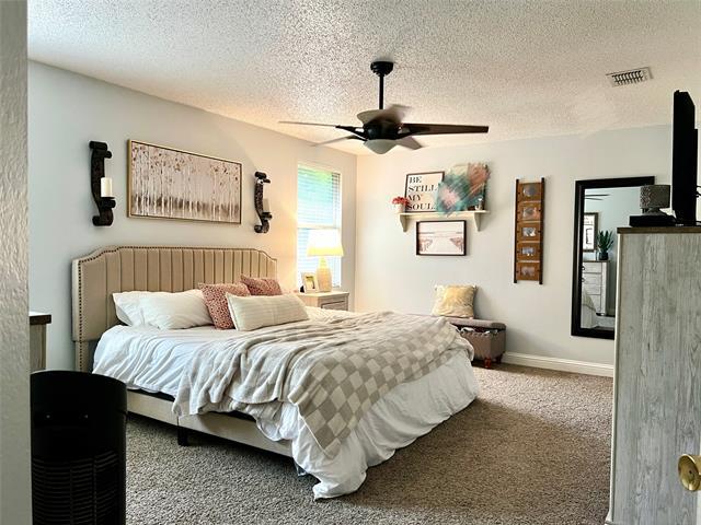 Building Photo - 1116 Willow Tree Dr