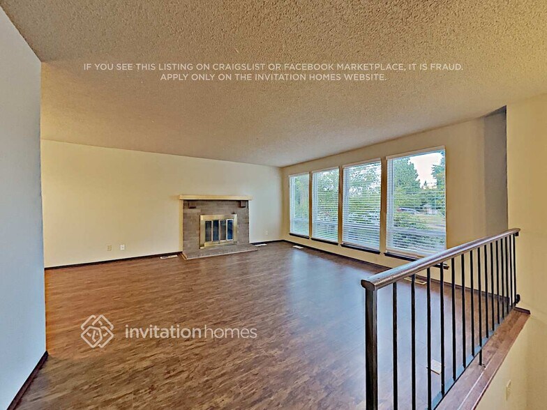 Building Photo - 202 Vashon Ave SE