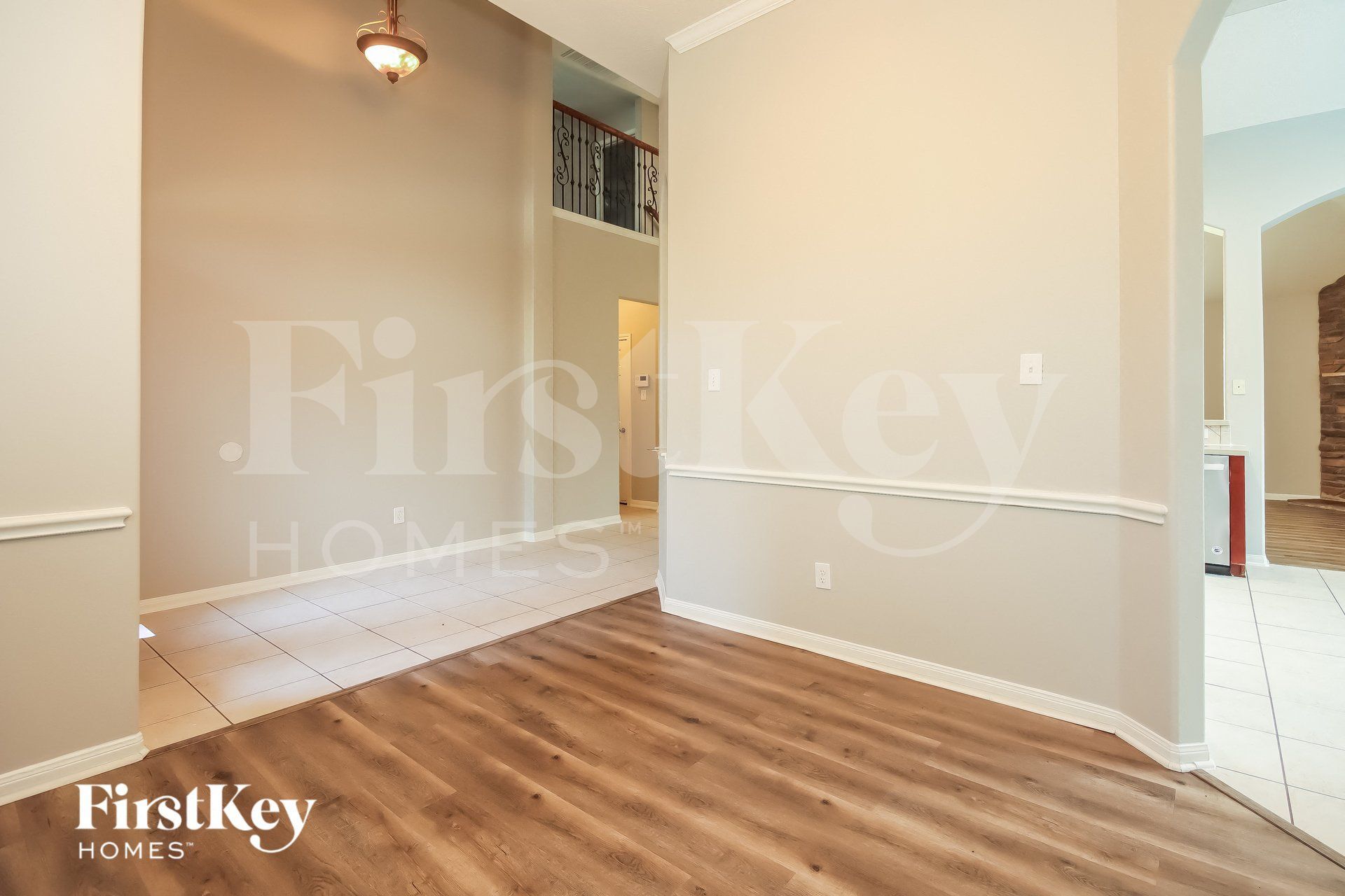 Building Photo - 12323 Crescent Mountain Ln