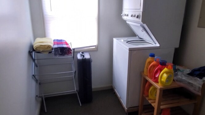 Laundry - 100 7th St