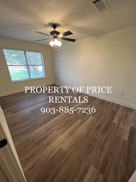 2nd guest bedroom - 625 League St S