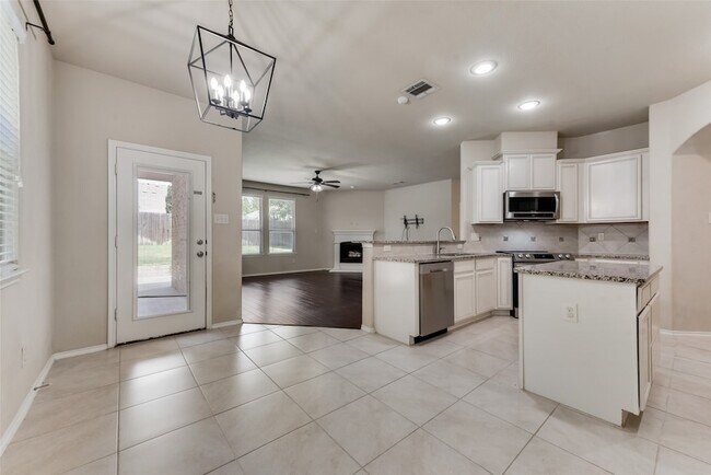 Building Photo - 5610 Stockport Drive