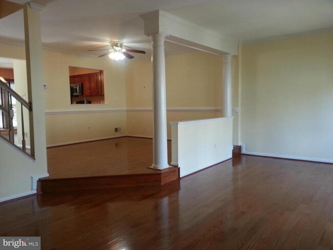 Building Photo - 12002 Lisa Marie Ct