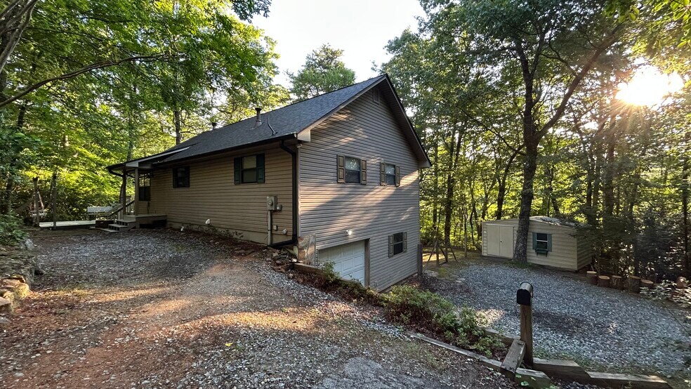Building Photo - 56 Puff Hill Dr