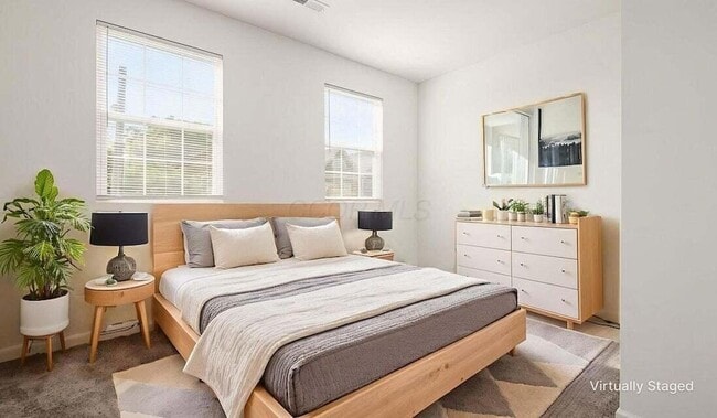 Building Photo - 150 N 22nd St