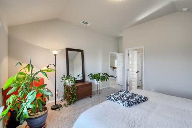 Building Photo - 5616 Corso Ct