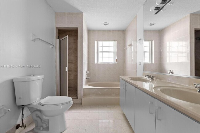 Building Photo - 15793 SW 43rd St