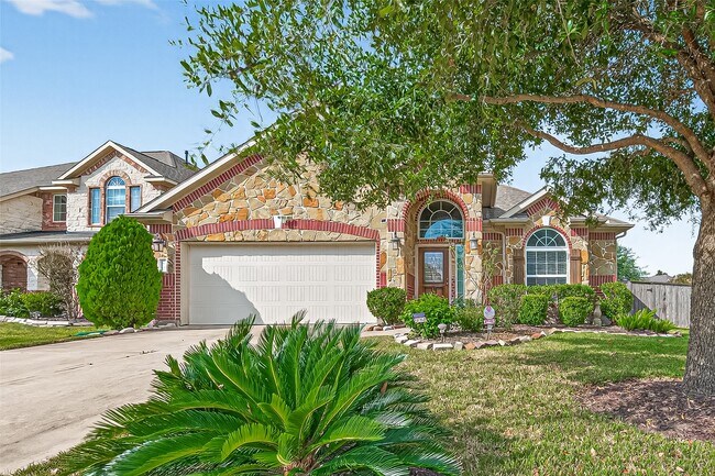 Building Photo - 20702 Sommerset Branch Ct