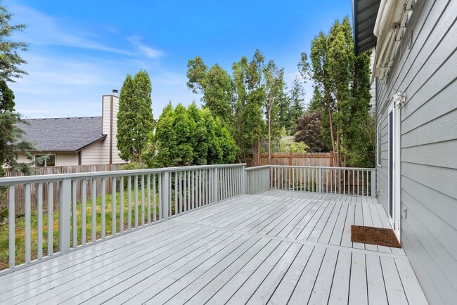 Building Photo - Beautiful Home in Winchester Hills