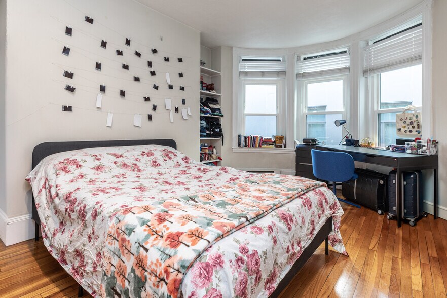 Unit 14 - 35 Westland Ave