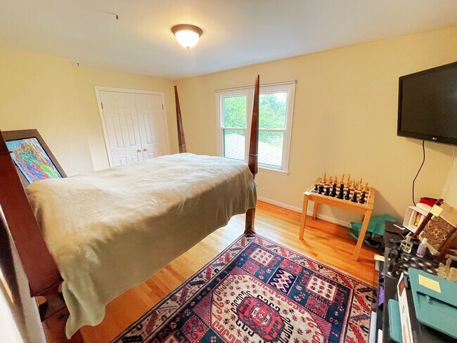 Building Photo - 13209 Lantern Hollow Dr