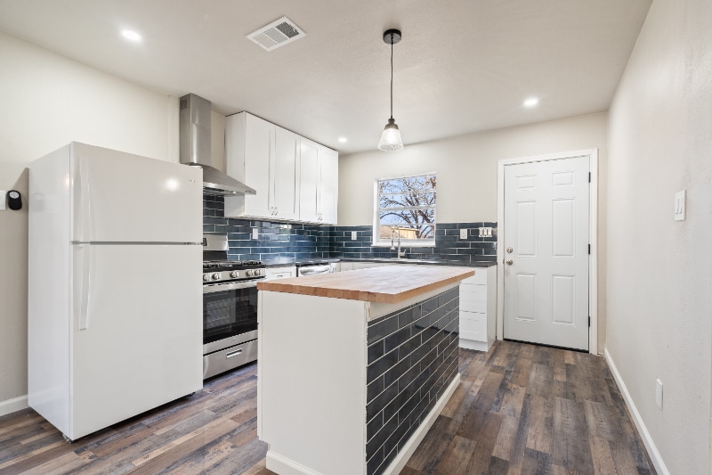 Building Photo - 1231 French Ave