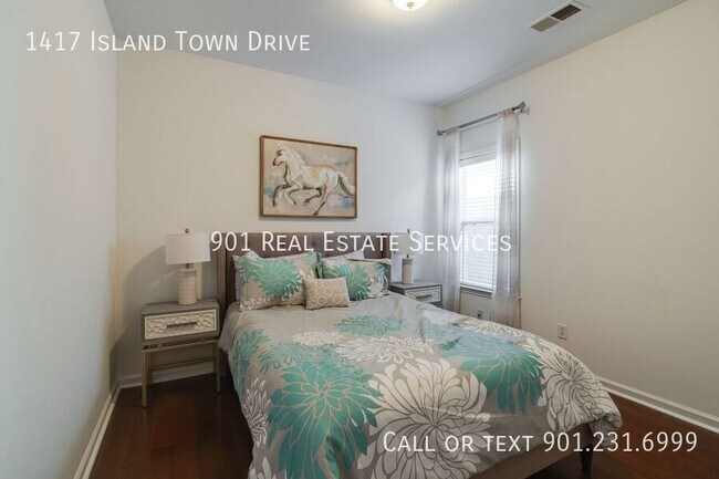 Building Photo - 1417 Island Town Dr