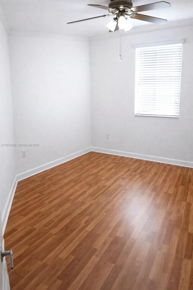 Building Photo - 15029 SW 8th Terrace